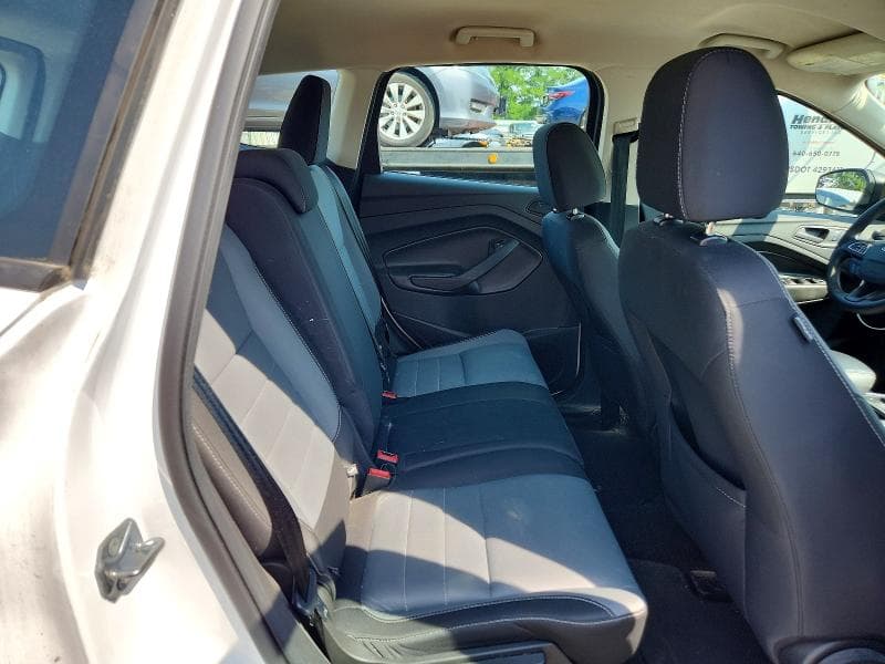 2017 FORD ESCAPE S 11
