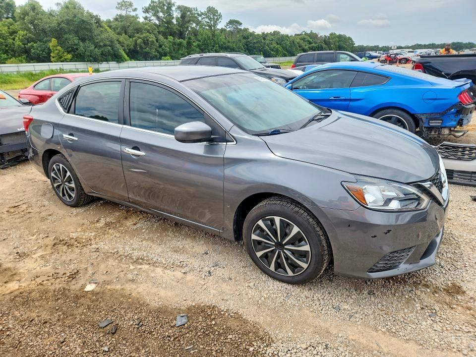 2017 NISSAN SENTRA SV 4