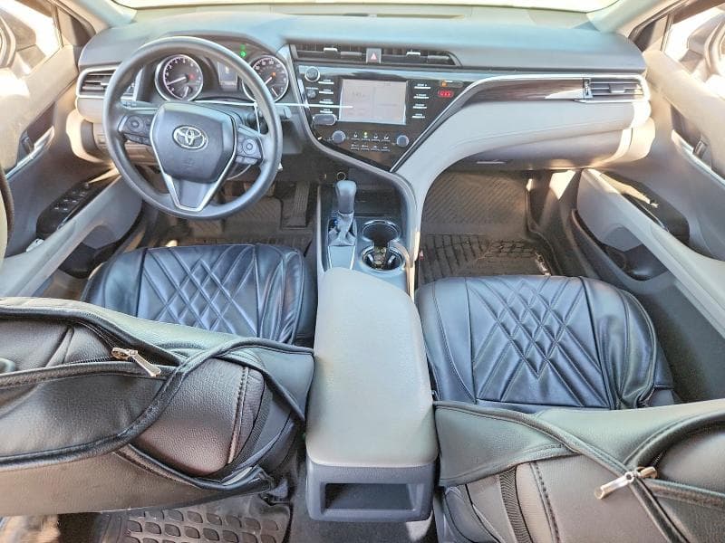 2018 TOYOTA CAMRY LE 8