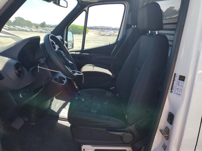 2023 MERCEDES-BENZ SPRINTER 2500 DELIVERY VAN 7