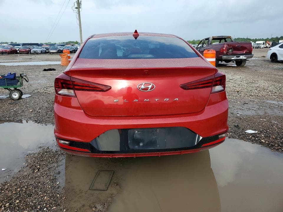 2019 HYUNDAI ELANTRA SEL SEL 6