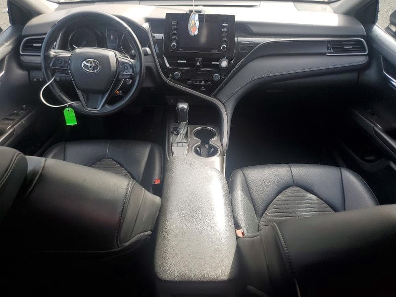 2022 TOYOTA CAMRY SE SE 8