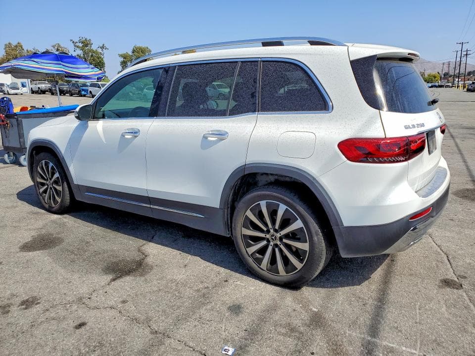 2022 MERCEDES-BENZ GLB 250 4MATIC 2