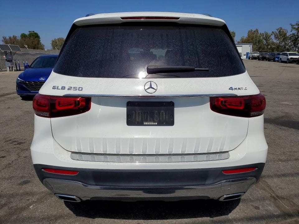 2022 MERCEDES-BENZ GLB 250 4MATIC 6