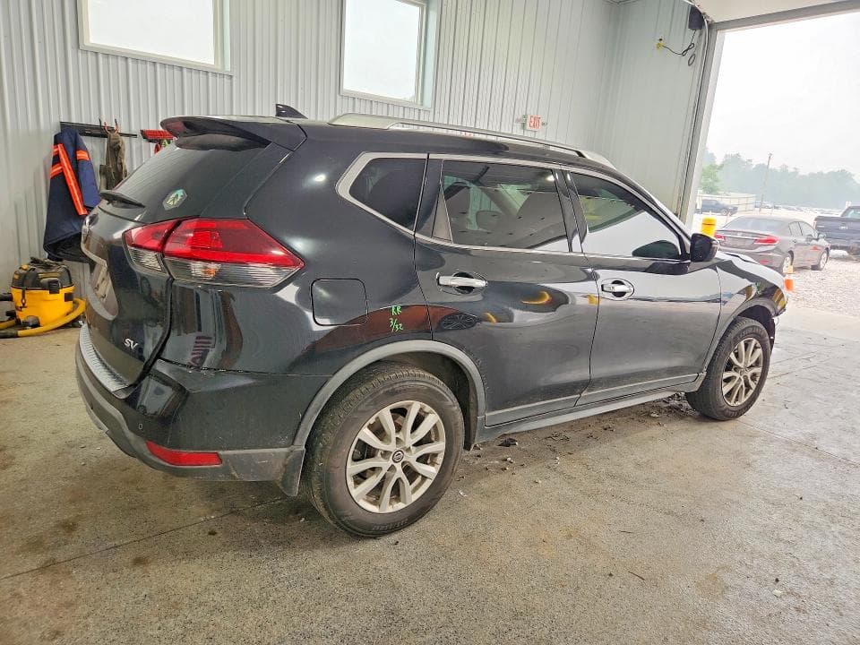 2019 NISSAN ROGUE SV 3