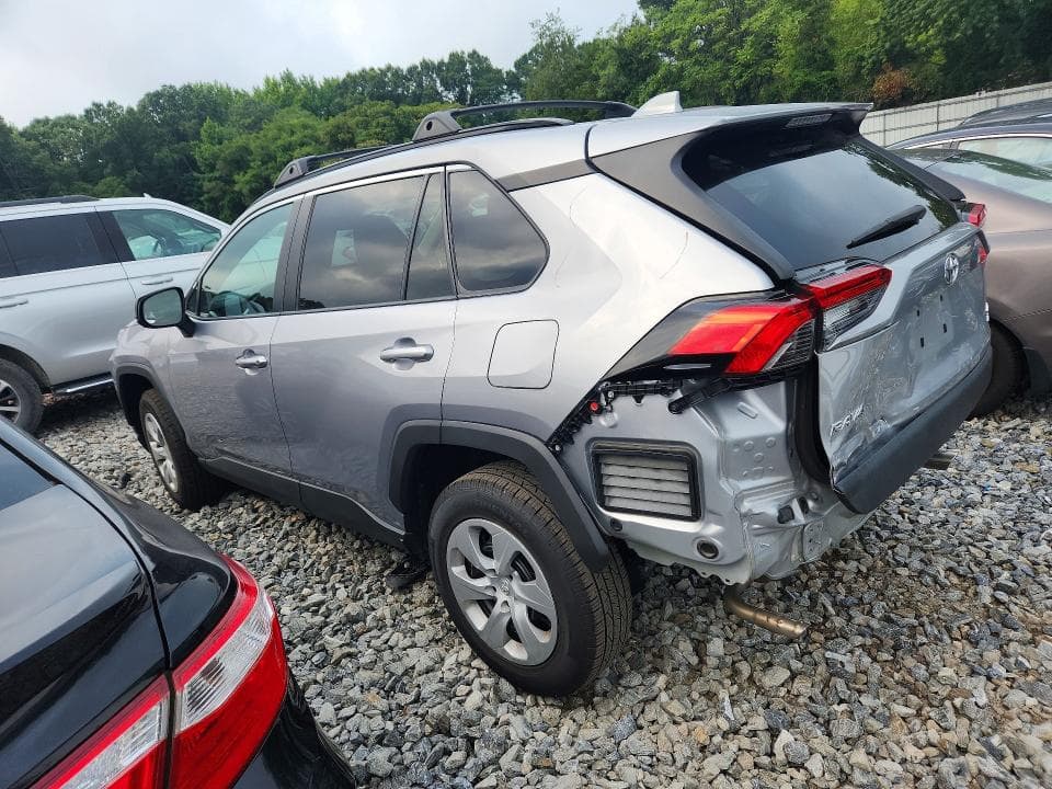 2020 TOYOTA RAV4 LE 2