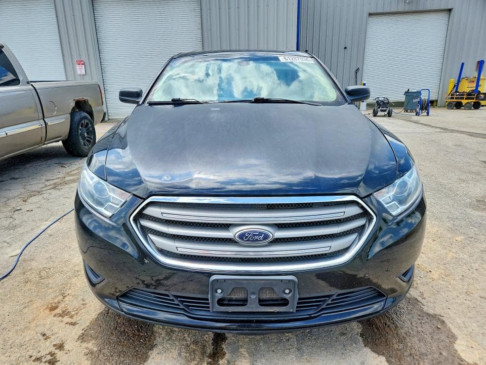 2018 FORD TAURUS SE 5
