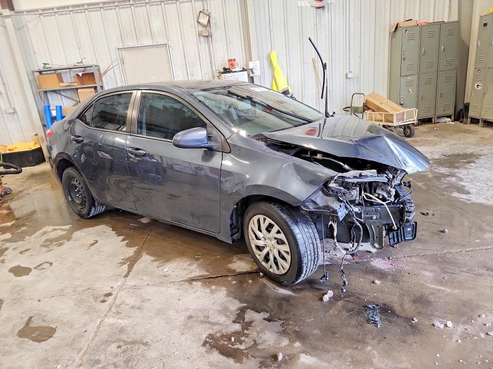 2017 TOYOTA COROLLA LE 4