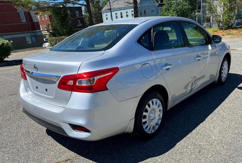 2019 NISSAN SENTRA S S 3