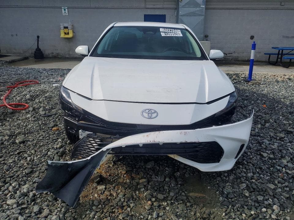 2025 TOYOTA CAMRY LE 5
