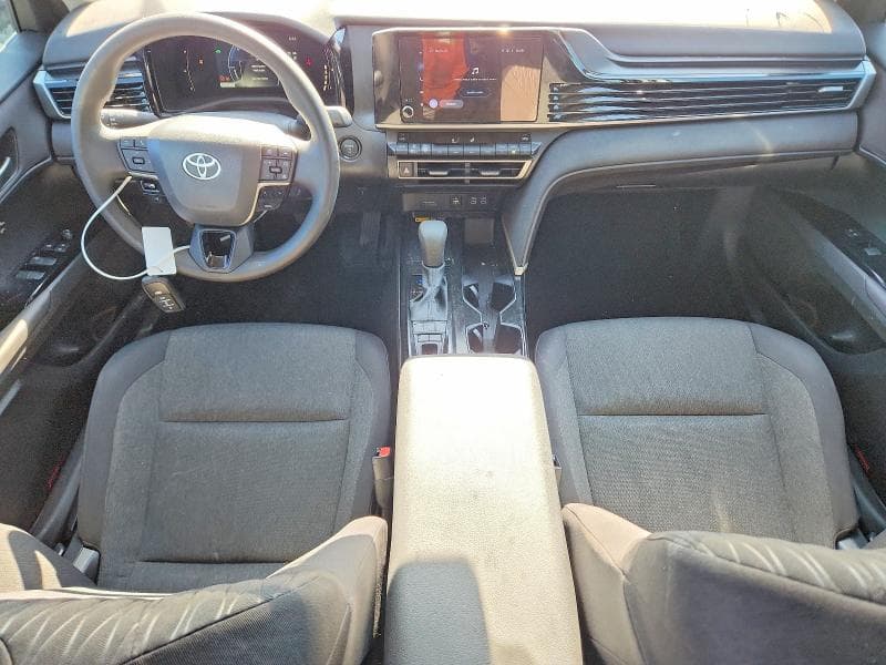 2025 TOYOTA CAMRY LE 8