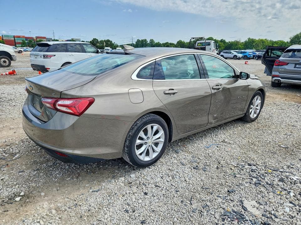 2020 CHEVROLET MALIBU LT 3