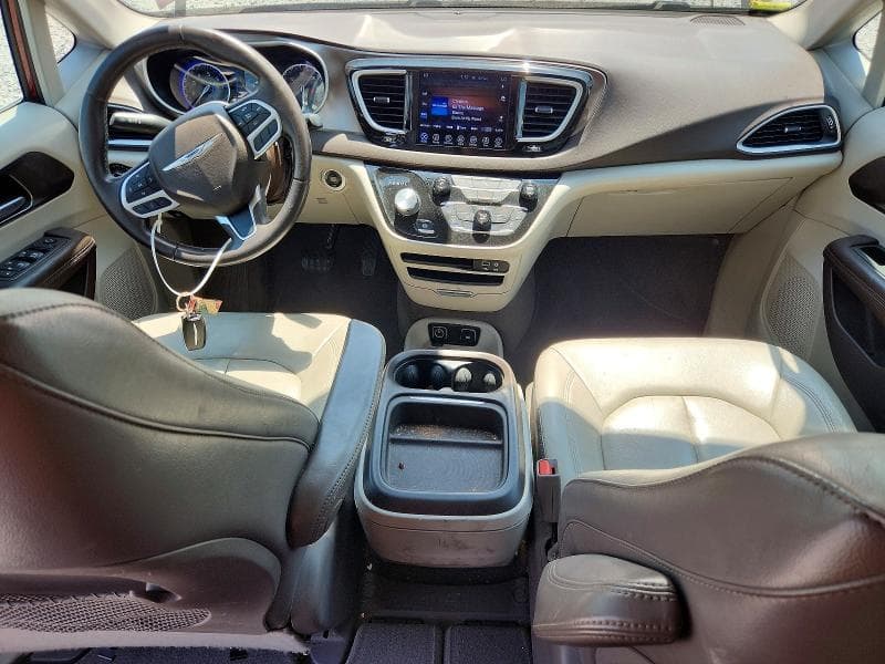 2017 CHRYSLER PACIFICA TOURING L TOURING L 8