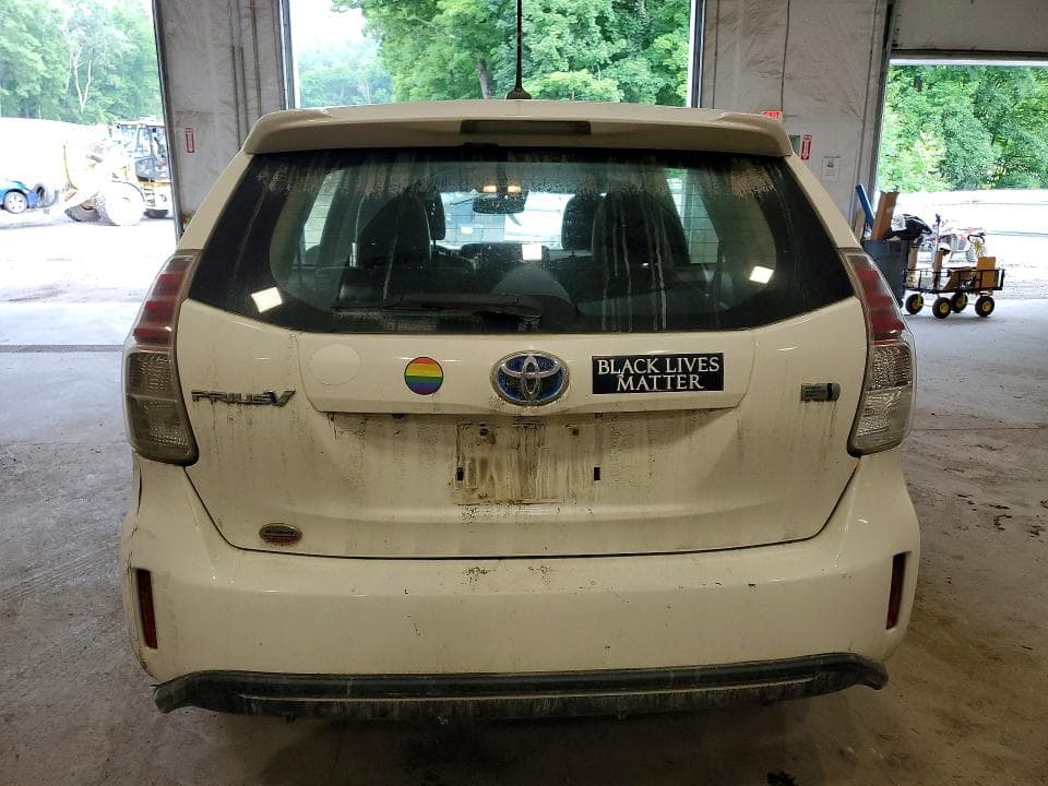 2016 TOYOTA PRIUS V FIVE FIVE 6