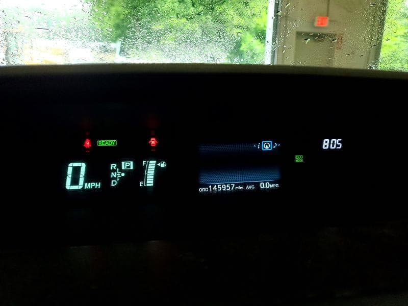 2016 TOYOTA PRIUS V FIVE FIVE 9