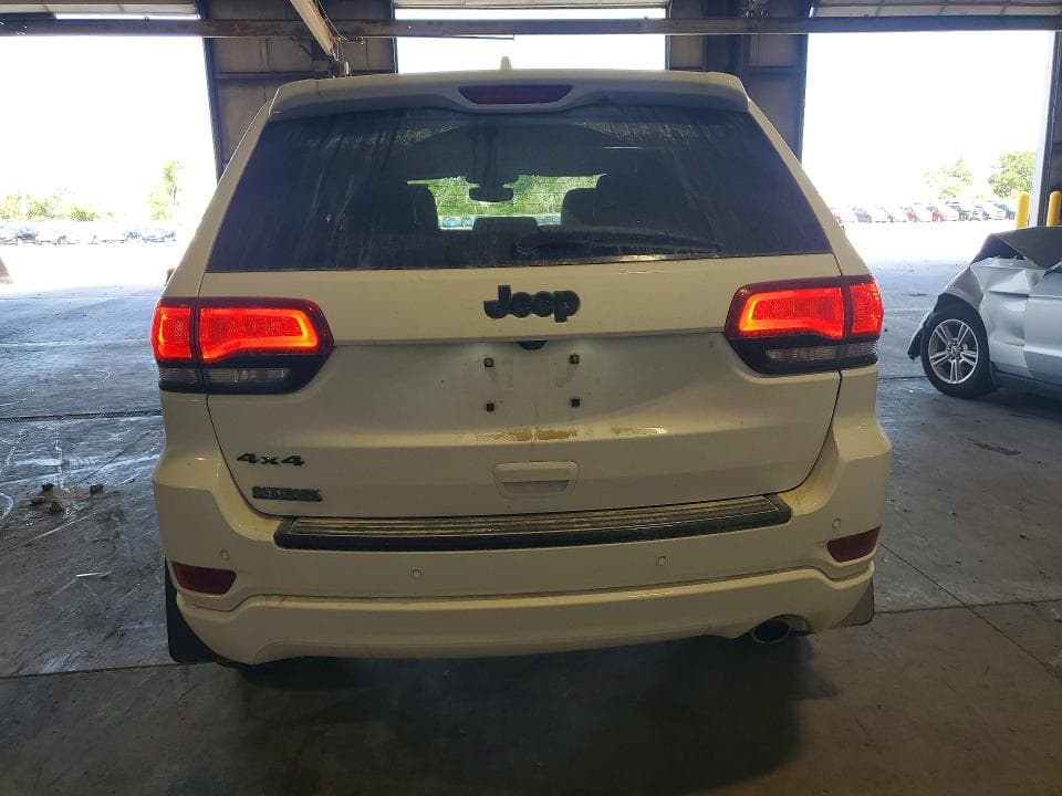 2018 JEEP GRAND CHEROKEE LAREDO 6