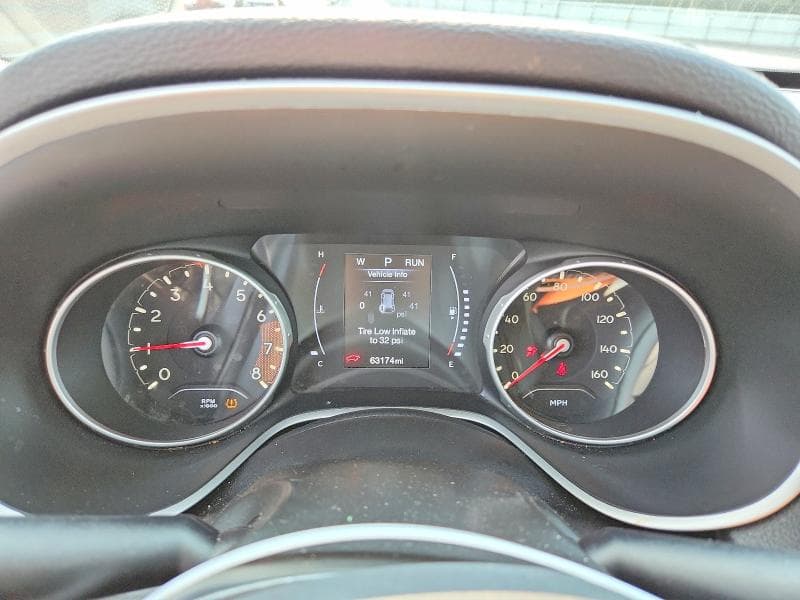 2019 JEEP COMPASS LATITUDE 9