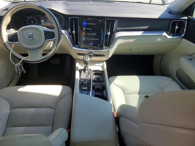 2020 VOLVO S60 T5 MOMENTUM 8
