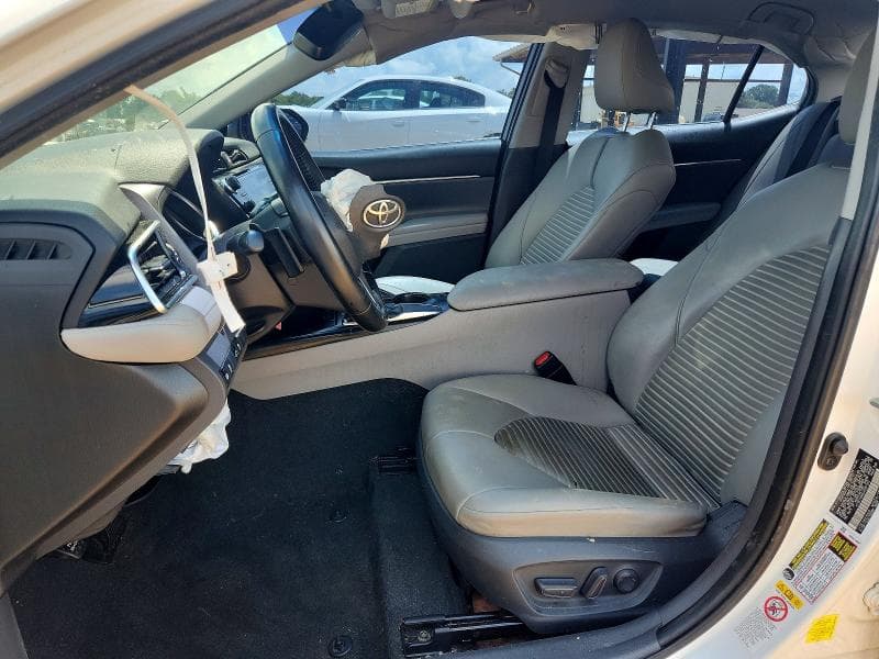 2018 TOYOTA CAMRY SE SE 7