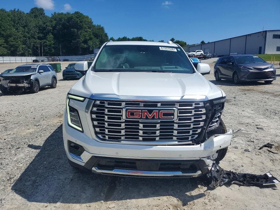 2025 GMC YUKON DENALI 5