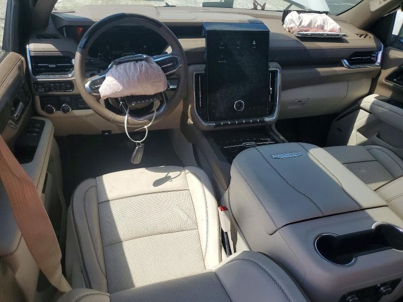 2025 GMC YUKON DENALI 8
