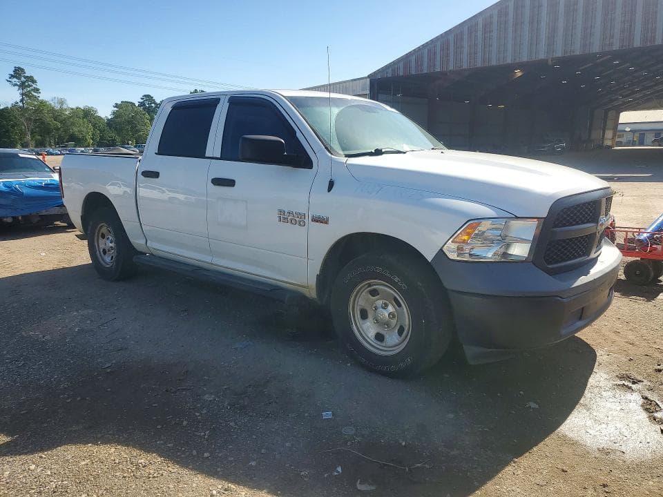 2018 DODGE RAM 4