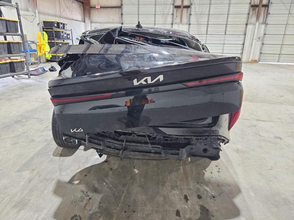2026 KIA K4 LXS 6