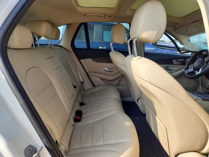 2021 MERCEDES-BENZ GLC 300 4MATIC 11