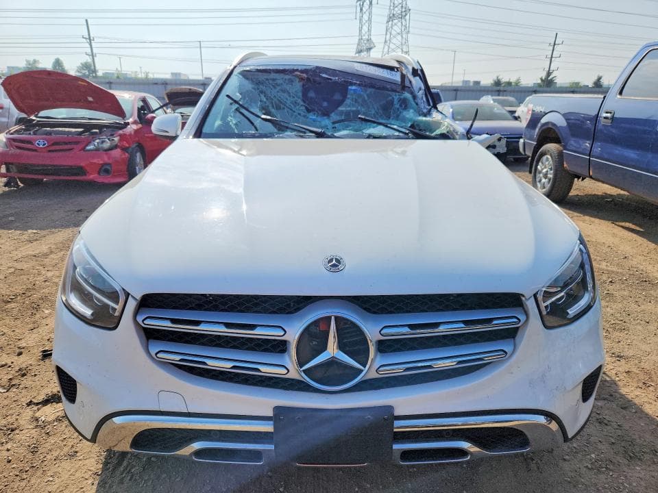 2021 MERCEDES-BENZ GLC 300 4MATIC 5
