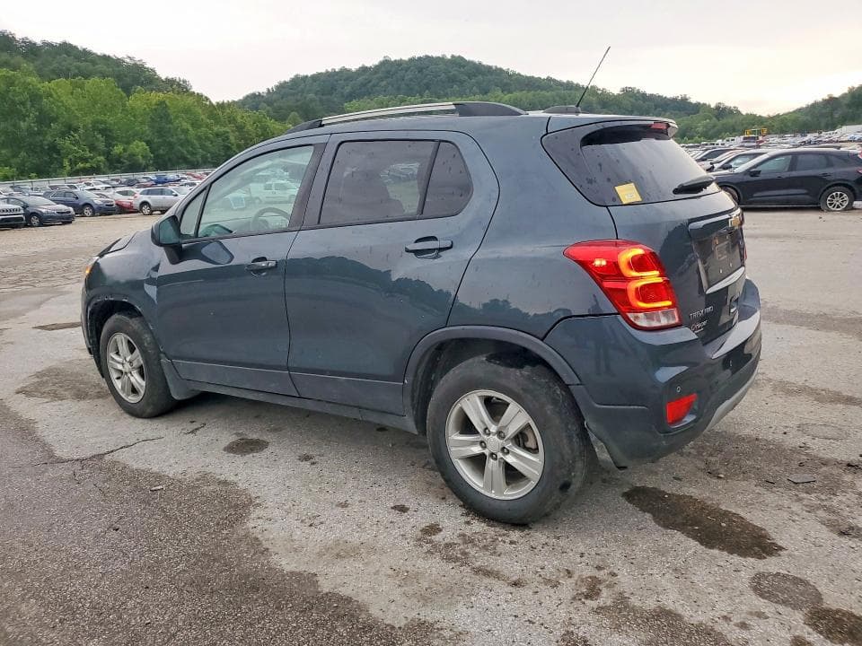2021 CHEVROLET TRAX 1LT 2