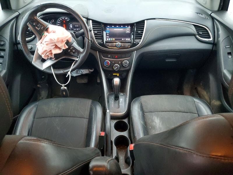 2021 CHEVROLET TRAX 1LT 8