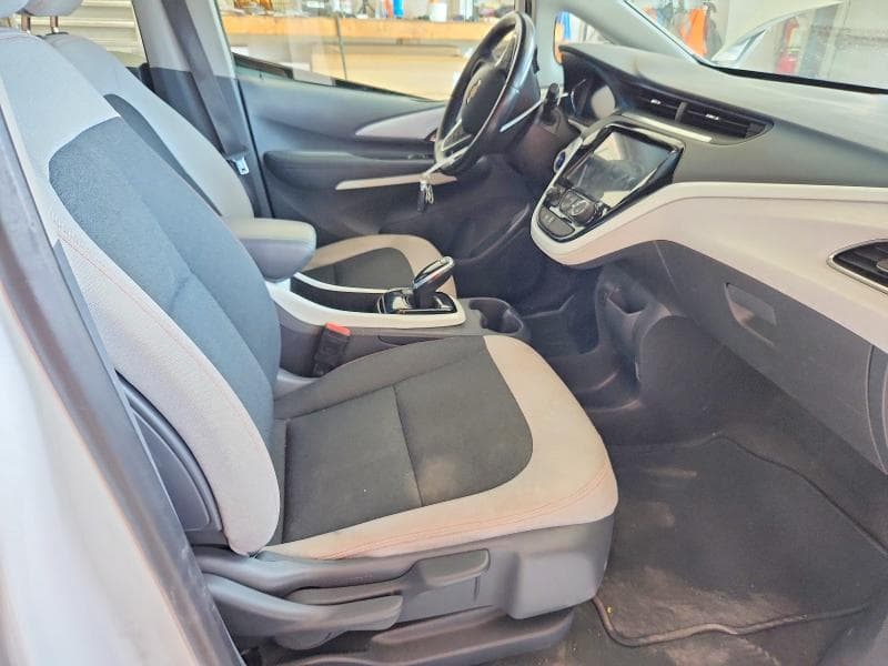 2021 CHEVROLET BOLT EV LT 7