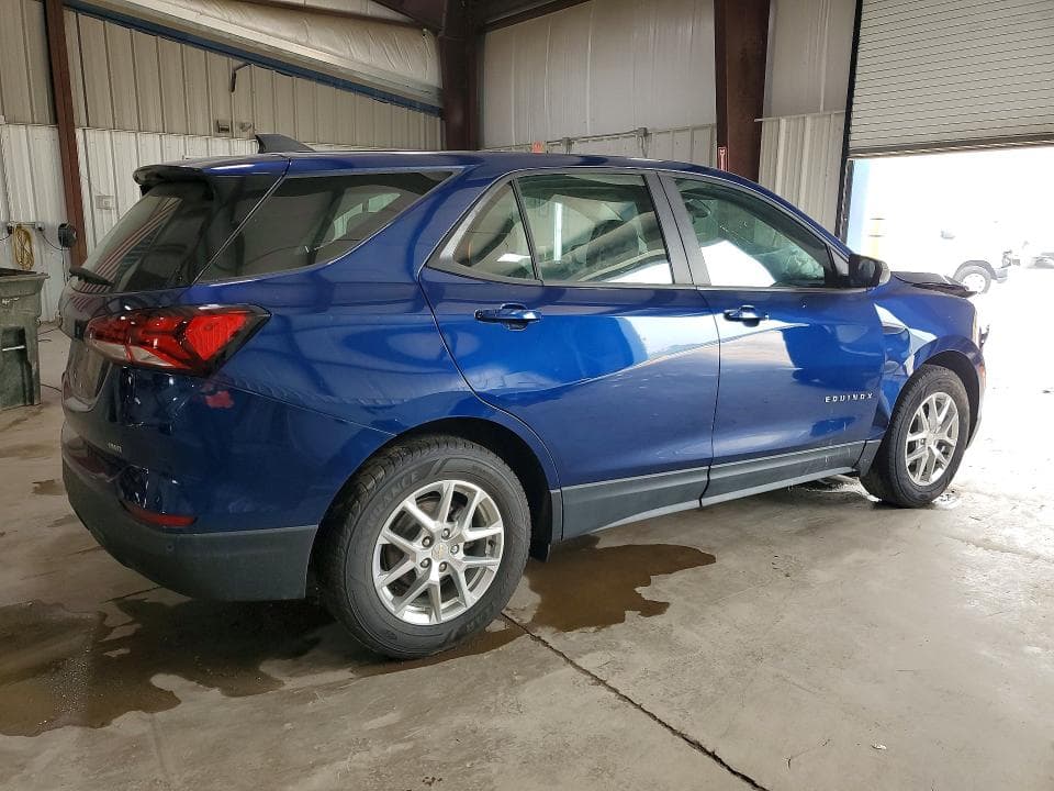 2022 CHEVROLET EQUINOX LS 3