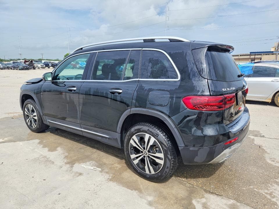 2025 MERCEDES-BENZ GLB 250 250 2