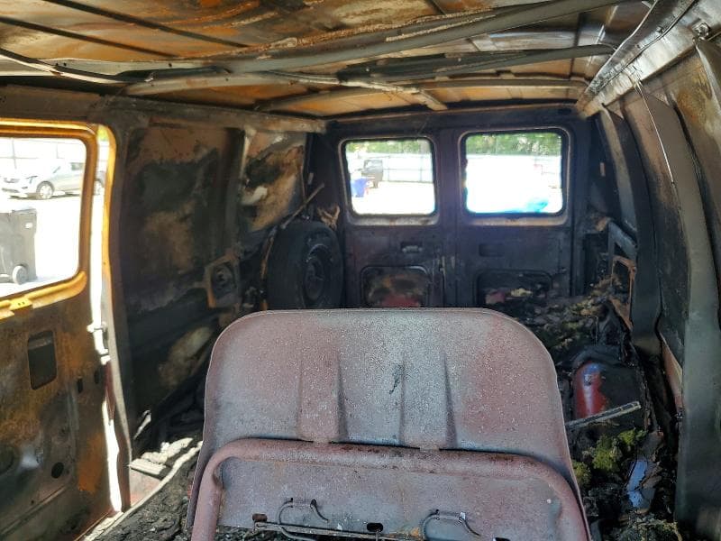 1985 FORD ECONOLINE E150 VAN 10