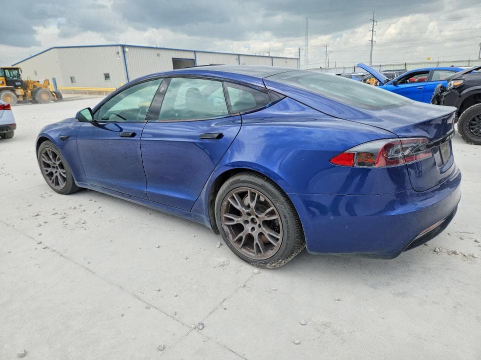 2022 TESLA MODEL S 2