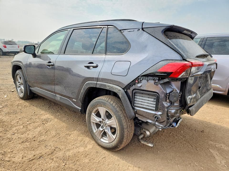 2023 TOYOTA RAV4 HYBRID XLE XLE 2