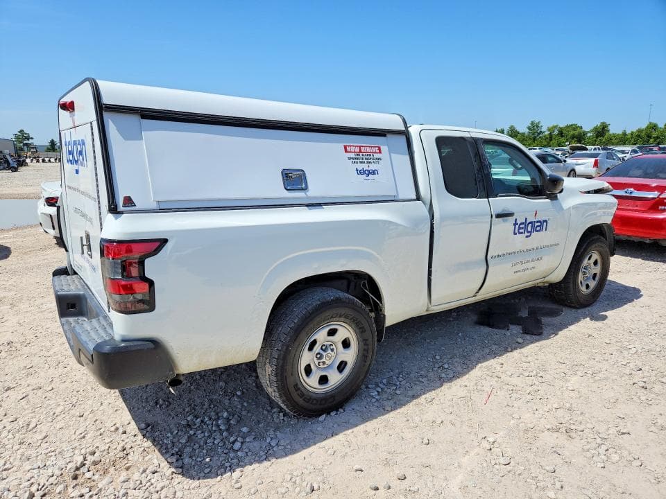 2022 NISSAN FRONTIER S 3