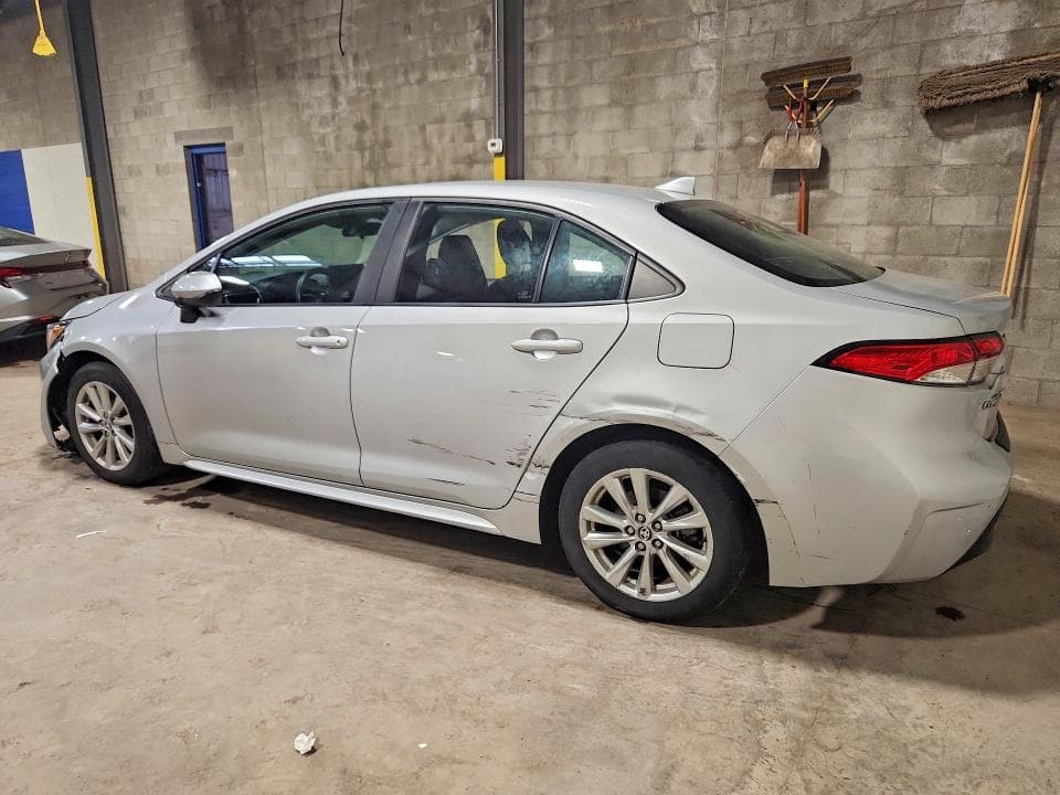 2024 TOYOTA COROLLA LE 2
