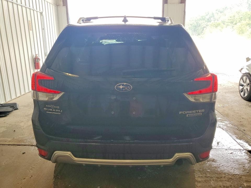2023 SUBARU FORESTER TOURING 6