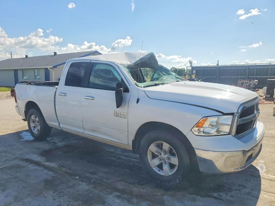 2018 RAM 1500 SLT SLT 4