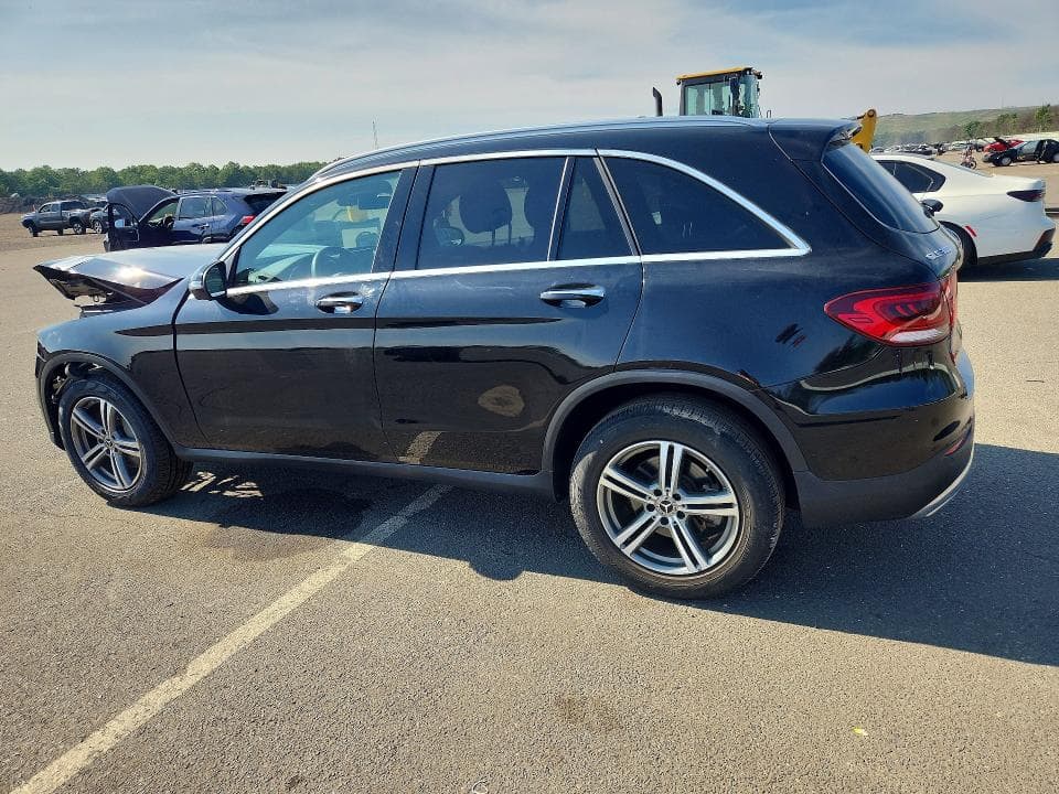 2021 MERCEDES-BENZ GLC 300 4MATIC 2