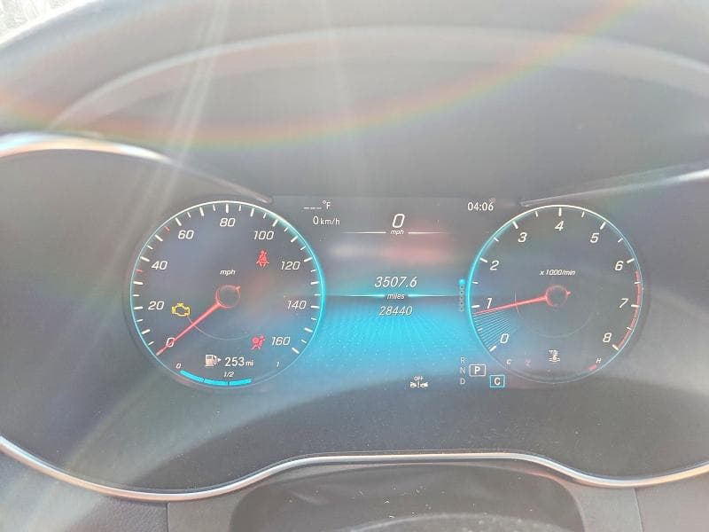 2021 MERCEDES-BENZ GLC 300 4MATIC 9