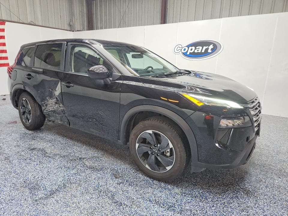 2025 NISSAN ROGUE SV 4