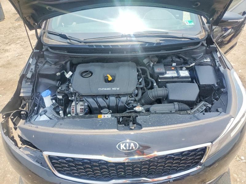 2018 KIA FORTE S 11