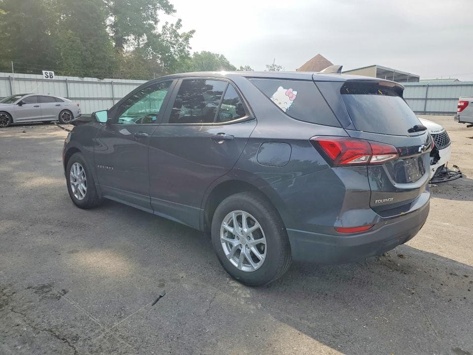 2022 CHEVROLET EQUINOX LS 2