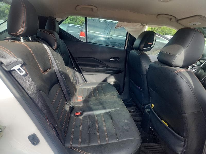 2019 NISSAN KICKS SR SR 11