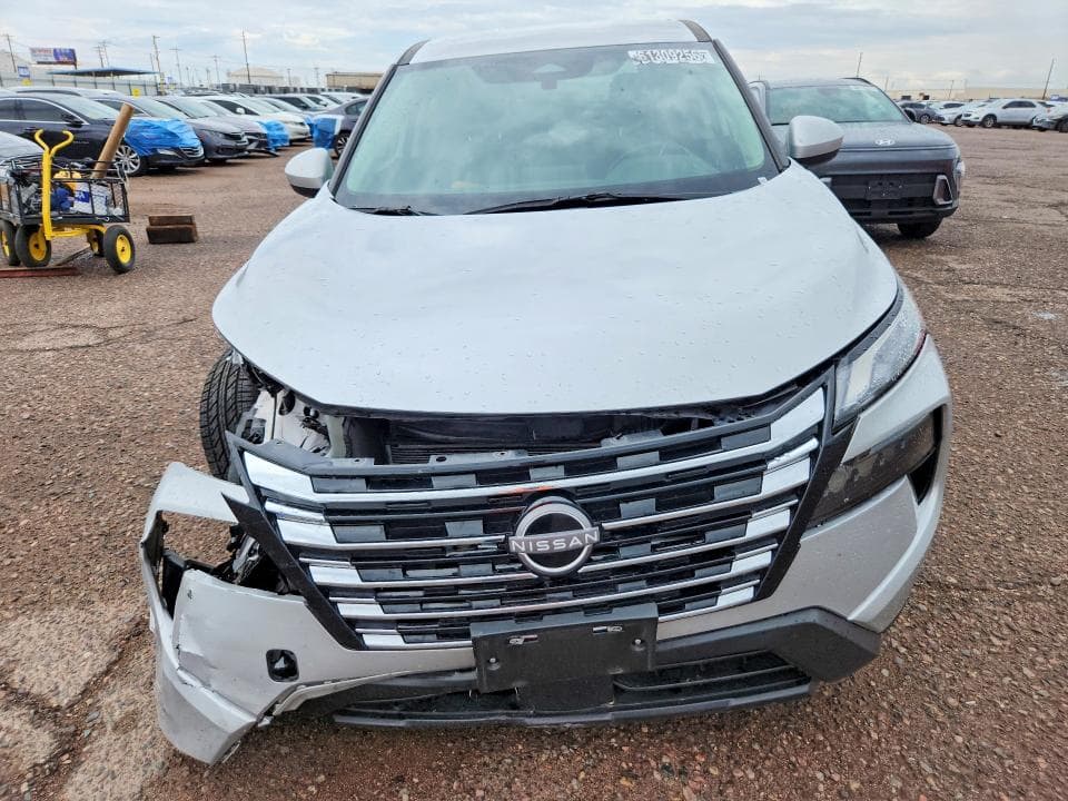 2025 NISSAN ROGUE SV 5