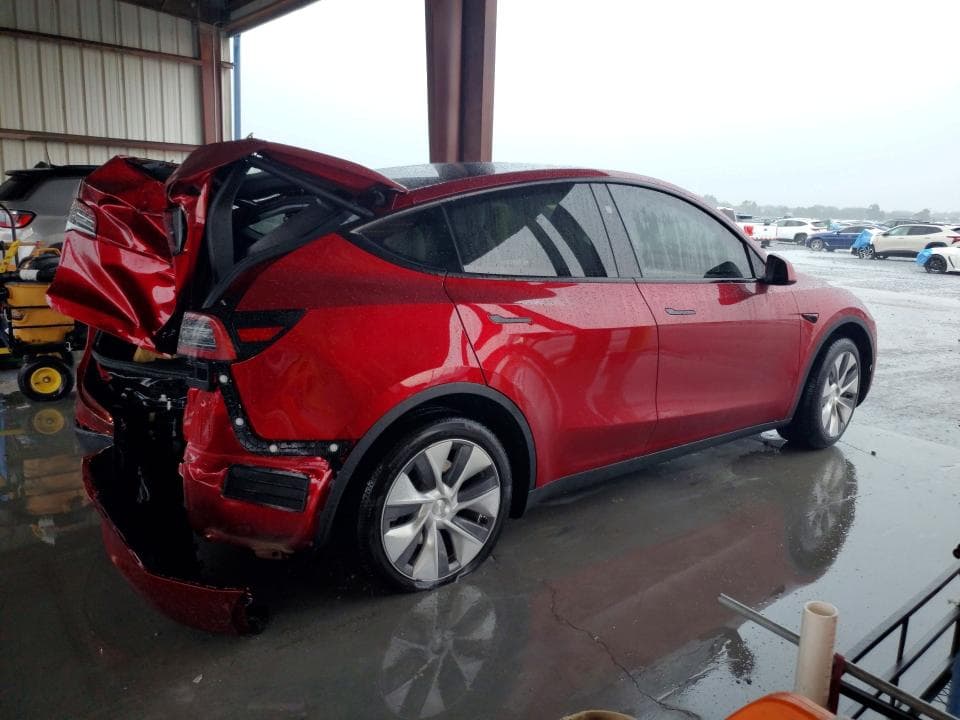 2024 TESLA MODEL Y 3