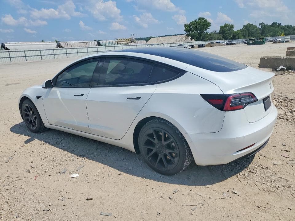 2021 TESLA MODEL 3 2